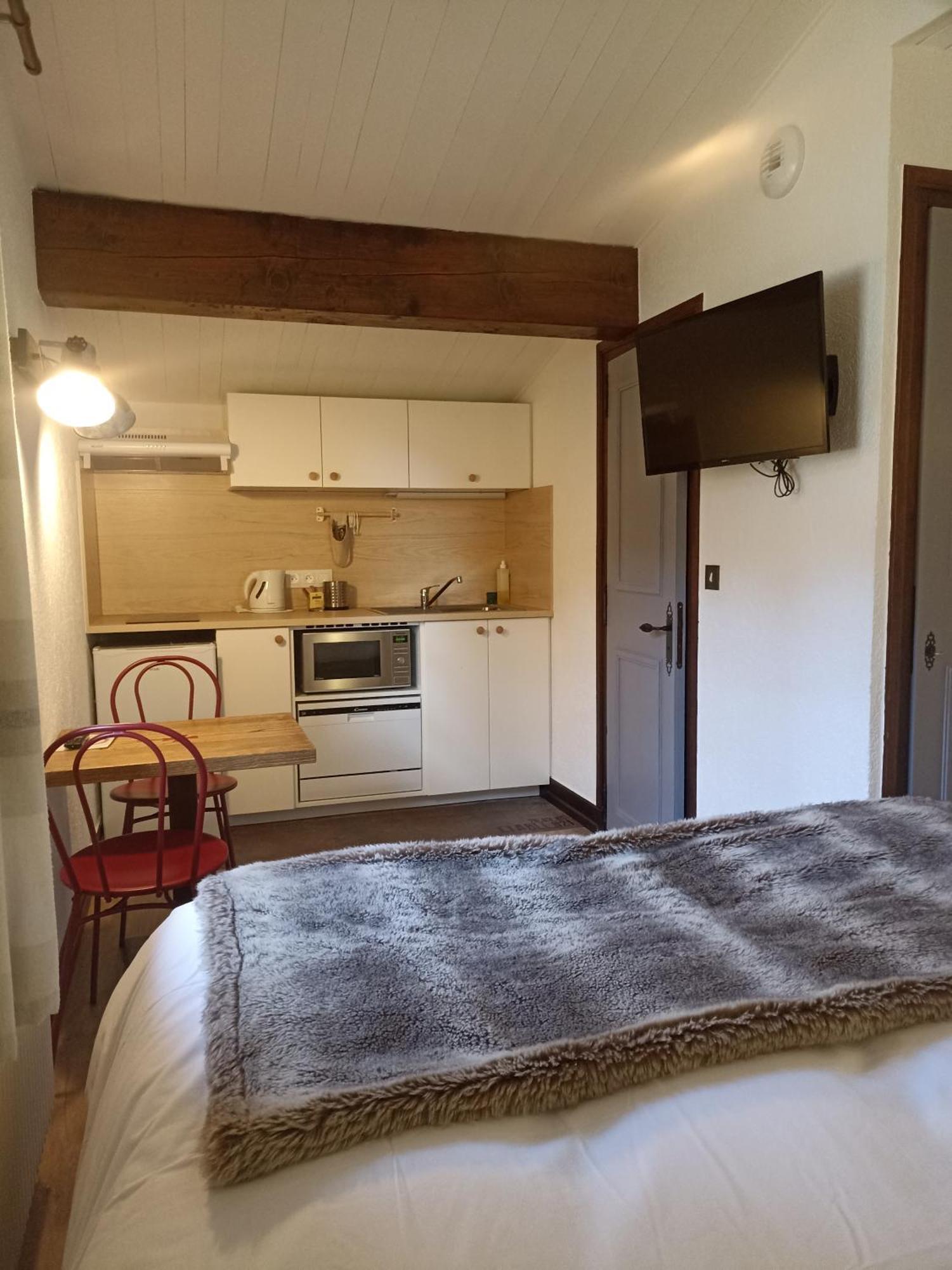 Chalet Appart'Hotel L'Eau Vive Saint-Nicolas-la-Chapelle  Exterior foto